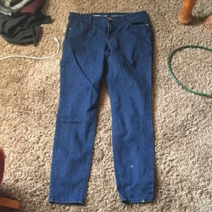 Old Navy Super Skinny Mid Rise Size 8